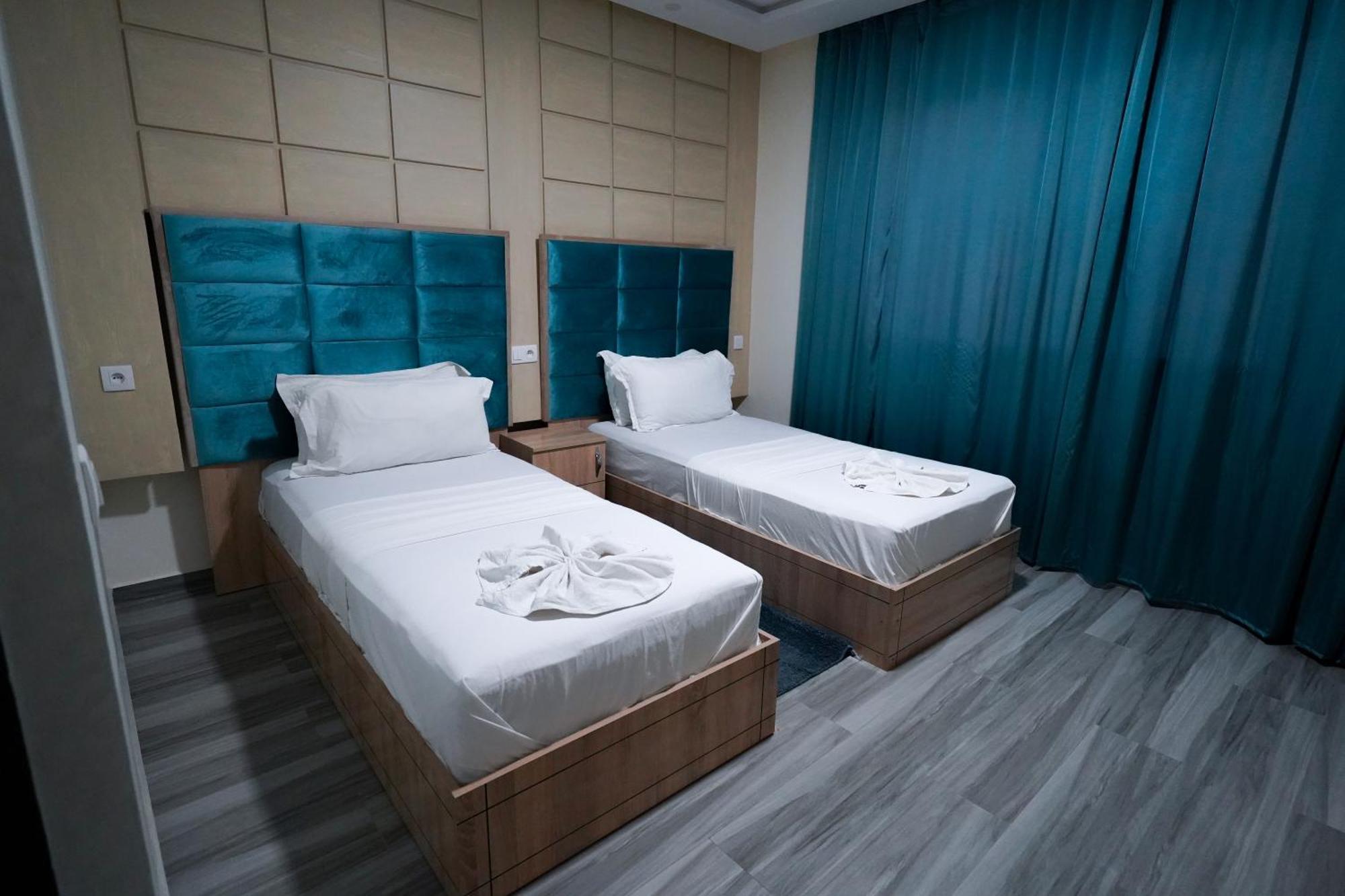 Fekri Hotel Мекнес Екстер'єр фото