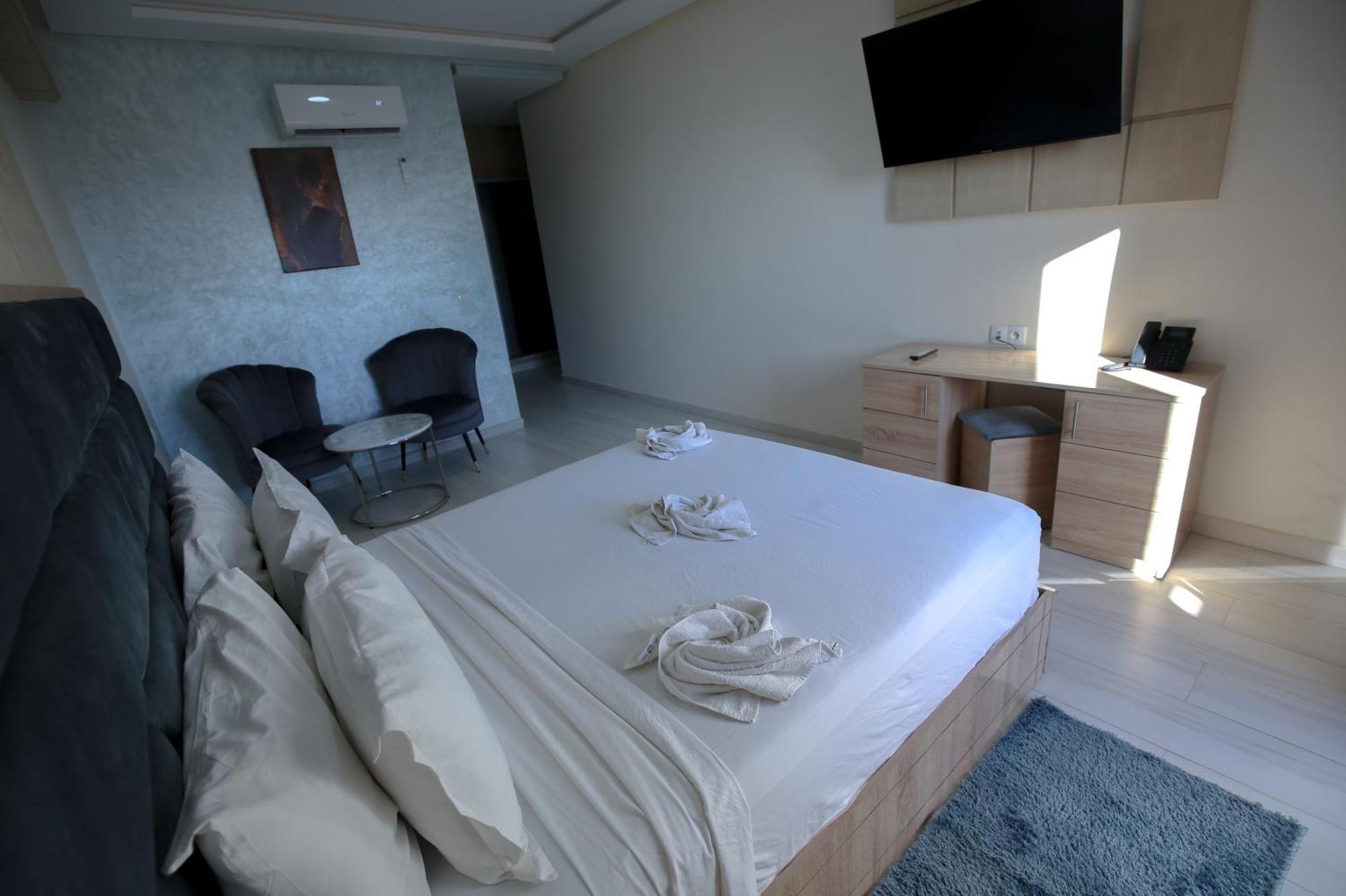 Fekri Hotel Мекнес Екстер'єр фото