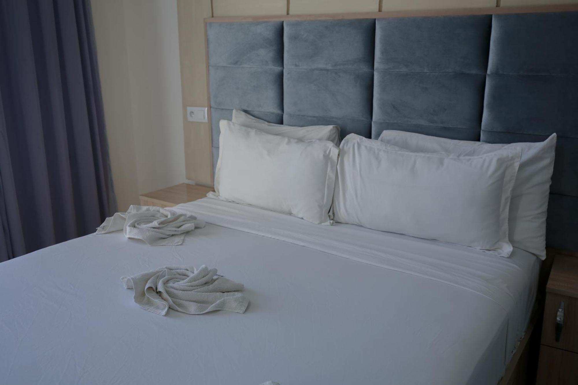 Fekri Hotel Мекнес Екстер'єр фото